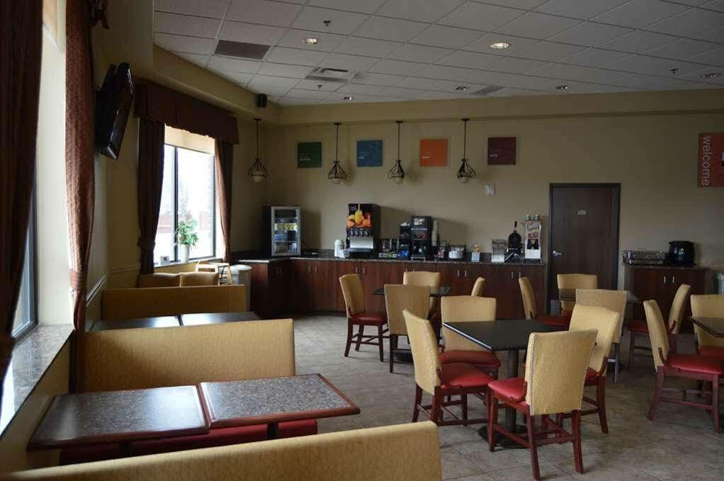 Radisson Hotel River Falls Zewnętrze zdjęcie